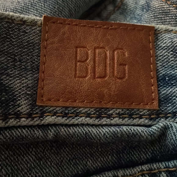 BDG. Urban Outfitters ripped jeans. Size 31. Used but very nice. High-rise. - Picture 6 of 9